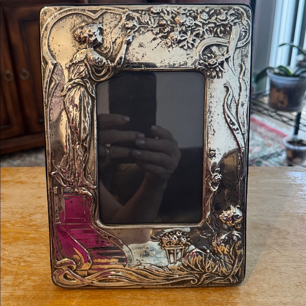 Antique Sterling Silver Art Nouveau Picture Frame
